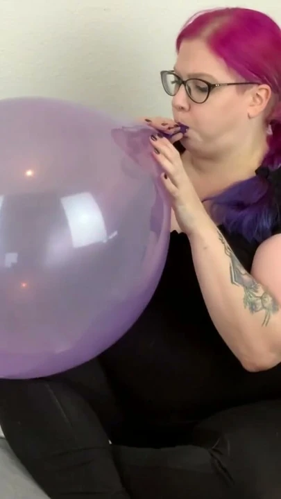 Looner fetişi: büyük balon pop olmayan | Klip 1