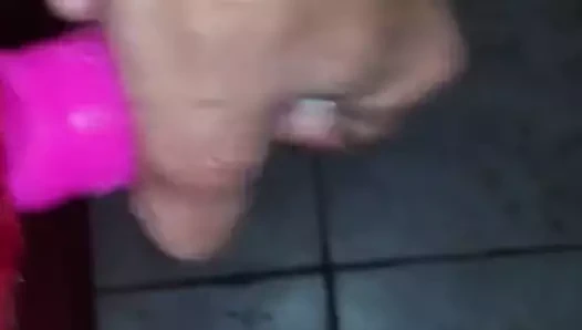 Amcığımı sertçe boşaltmayı seviyorum