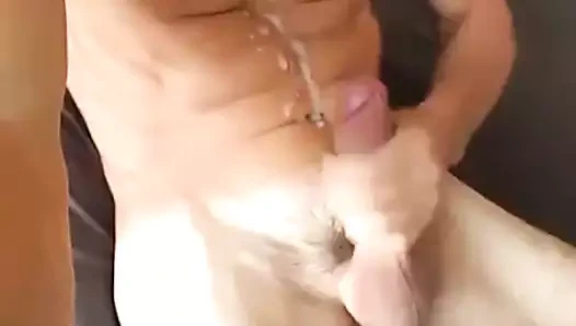 Sa0-028 iri parça adam mastürbasyon