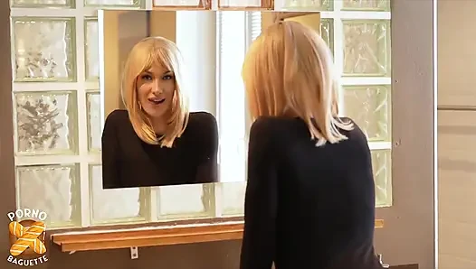 Çarpıcı sarışın orta yaşlı seksi kadın, priscilla ilk kez kamerada sikişiyor!