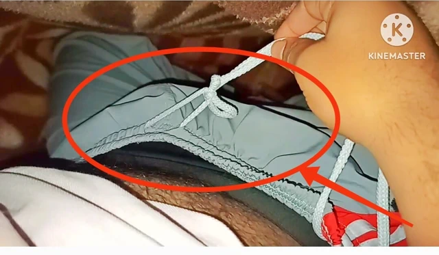 Vay canına gece yarısı boşalmaya kadar kıllı erkek arkadaşıma ilk kez mastürbasyon