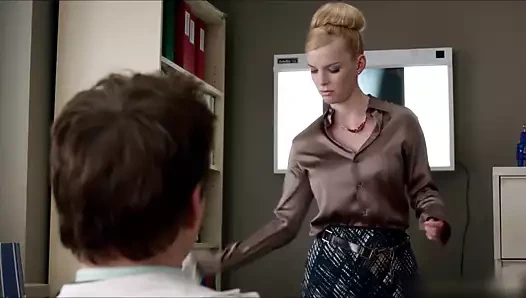 Betty gilpin çıplak sahne içinde hemşire jackie scandalplanet.com