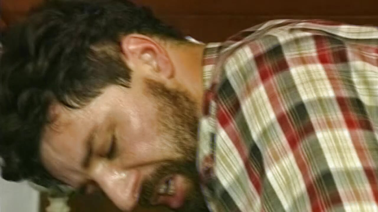 Rozet deliğine tam bir yük enjekte ediyor