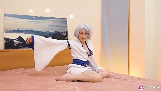 Kimono bebek ally azgın Japon ev hanımı gibi mastürbasyon yapıyor