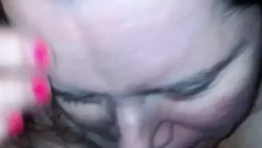 Seksi cumwhore berbat büyük siyah horoz