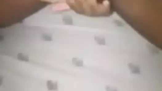 parmak benim ıslak KEDİ