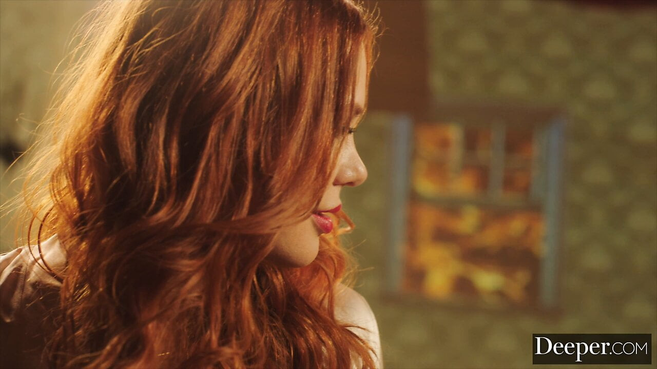 Daha derin. Maitland Ward'ın özel ilk çift penetrasyonu