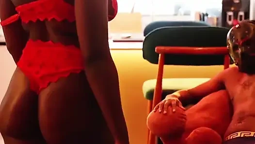 Büyük zenci yarağı sıkı küçük zenci amımı genişletti