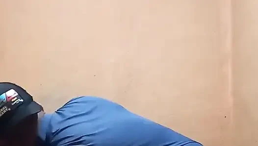 Arjantin seks için hapiste üvey erkek kardeşini ziyaret ediyor