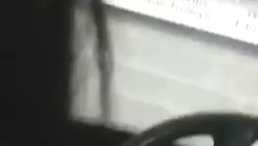 halka açık otoparkta Bj