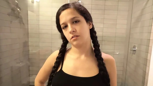 Busty kız ile kıllı kedi gets becerdin süre adım anne olduğunu dışarı