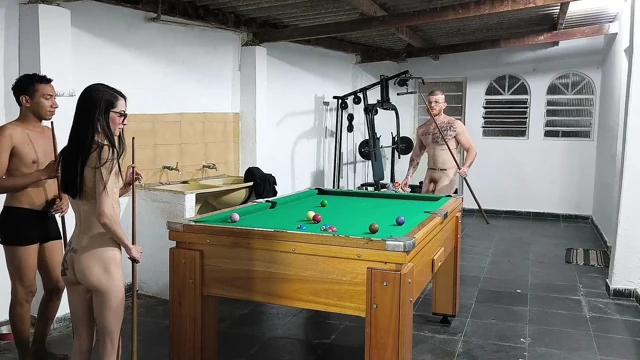 arkadaşlarla bi oyun