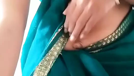 Swetha tamil karısı saree şerit kayıt video