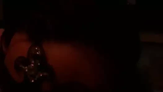 Fontaine Cougar en fellation