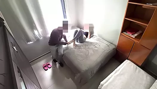 Kayınbiraderim beni sikiyor ve amımı dölle dolduruyor.