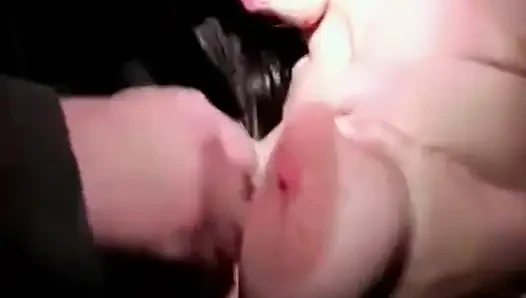 Canavar Memeli Orta Yaşlı Seksi Kadın Carpark Yarak Emici