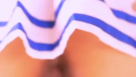 Güzel üniversiteli genç kız dersten sonra o yarağa bindikten sonra