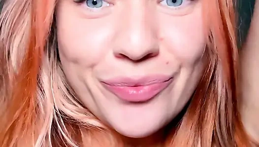 Kız arkadaş deneyimi - büyük fışkırtma ile görüntülü görüşme