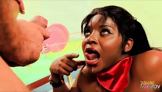 Şehvetli jane seksi bir aşçıdır ve o sevimli siyah milf arkadaşı ile bir ırklararası dörtlü vardır