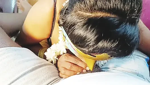 Hintli ev hanımı üvey erkek kardeşini sikiyor. Telugu Dirty Talks