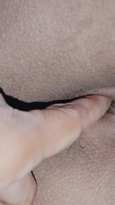 Захватывающий момент из "Я оставил одну свою и оставил воду из ее желоба".