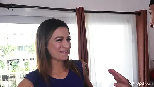 Üvey kız kardeş için sert aşk