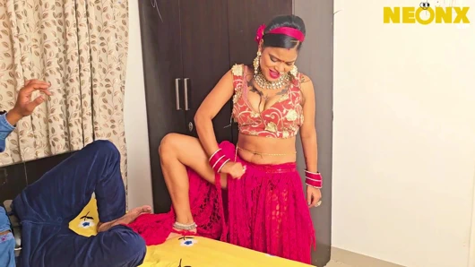 Bhojpuri yenge ateşli dans bihari sert seks