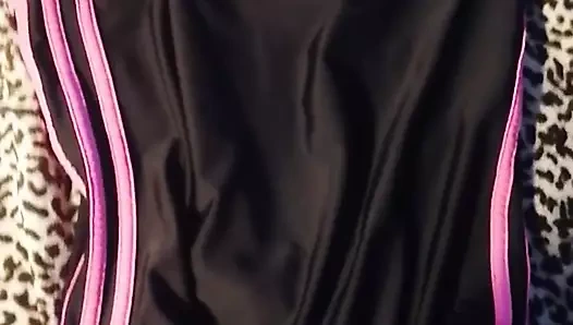 Bir arkadaşın kızından mayo