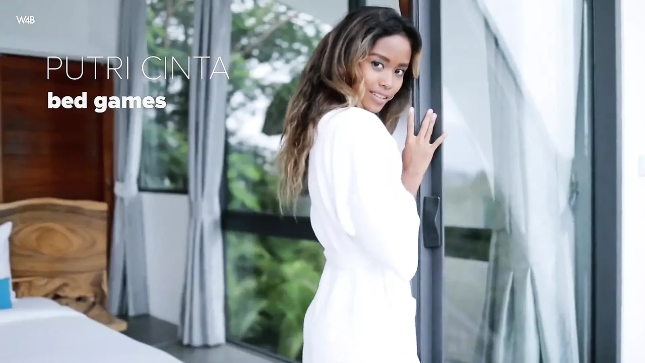 Today, we’d like to present our first film of stunning Putri Cinta to you