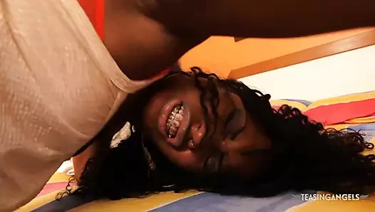 The siyah milf berbat bir büyük siyah horoz iyi ve sürmek o sevmek