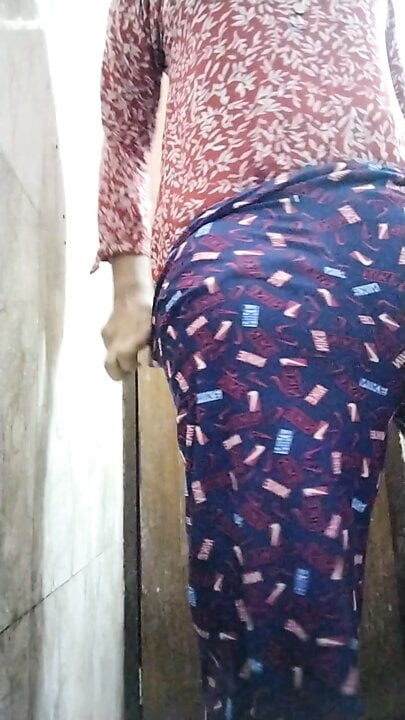 Kya hua jab pati n banyo m pakd liya kis aur k sath