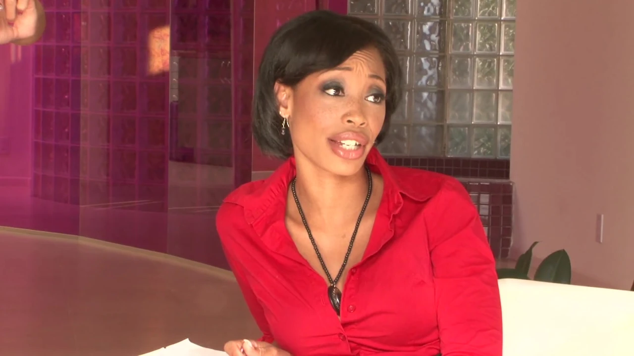 लेस्बियन प्रसिद्ध तिकड़ी के साथ वालियां और आबनूस