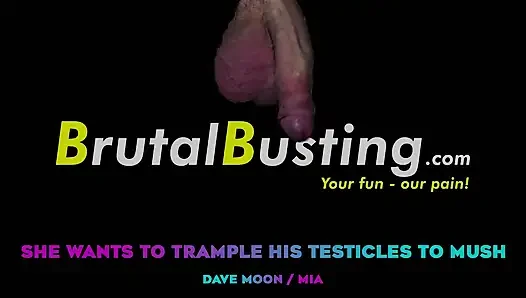 Genital bölgelere basıyor! Demir botlarla testislerine sınırsız basıyor! Şişmiş Toplar - Dave Moon - Mia - Bbusting