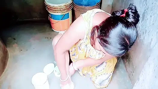 Yaz tatilinde yengenin evine gittim ve güzel yengemle çok eğlendim, tam Hintçe viral video