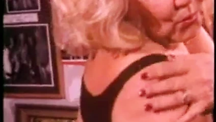 Bağbozumu striptizci jennie lee