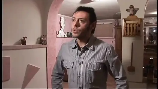 Kıllı İtalyan sürtük...