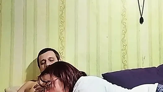 Üvey kız kardeşin meydan okuması oyunun ilk seviyesini geçti