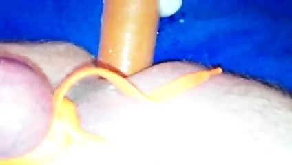 lady benutzt fleischwurst und finger bei mir anal