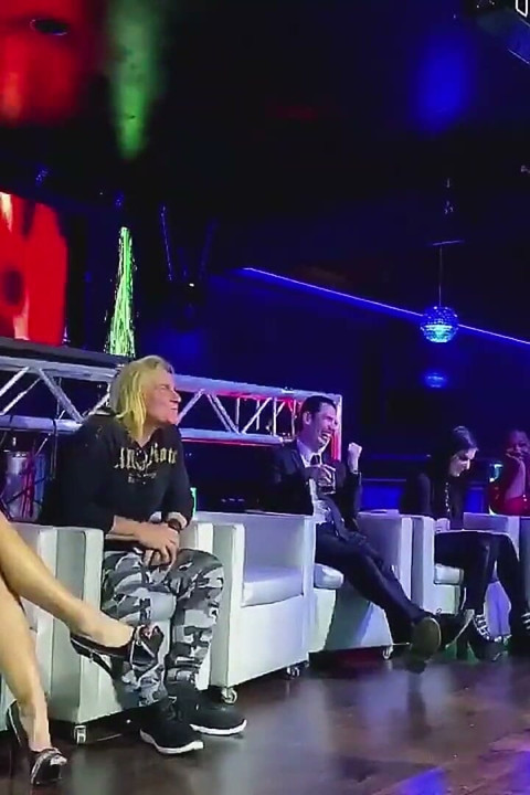 Avn rostom devam ediyor! Joanna Angel!