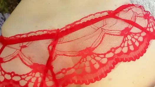 Dildoya biniyor orgazm fışkırtıyor