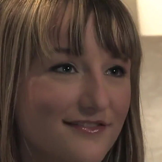 Местная студентка - Jesse Cox