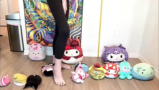 Plushie Stomp - 16 metrelik oyuncak koleksiyonu