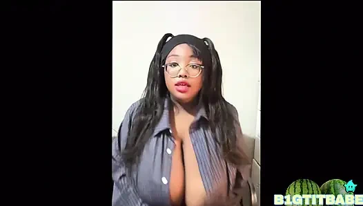 Büyük göğüsler derlemesi (b1gtitbabe)