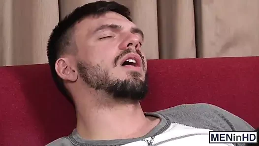 Jason, gay arkadaşı landon'dan birkaç oral seks ipucu alır