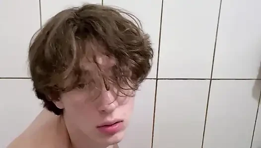 Seksi götümü sikiyorum