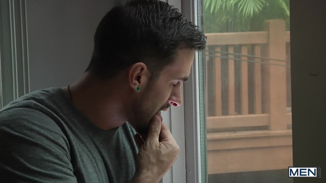 MEN - Watch Perv Phenix Saint Pound Tino Cortez’s Cute Ass Right On The Side Of The Road