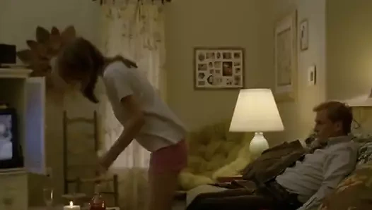 Alexandra daddario topless montre ses gros seins