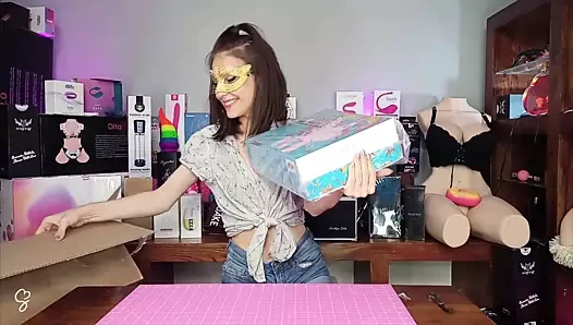 Sarah dava açma - şimdiye kadarki en büyük seks oyuncakları kutusu