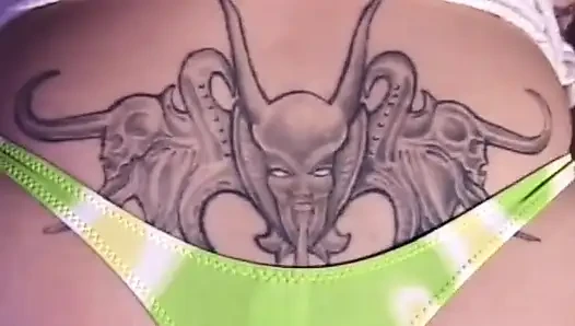 Şişman götlü orta yaşlı seksi kadın daha önce hiç olmadığı kadar şaplak yiyor