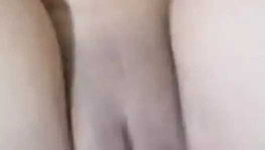 metendo muito no cuzinho da safada que rebola muito